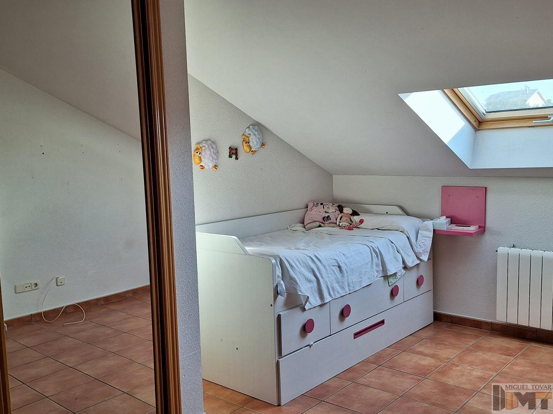For sale of chalet in Espirdo
