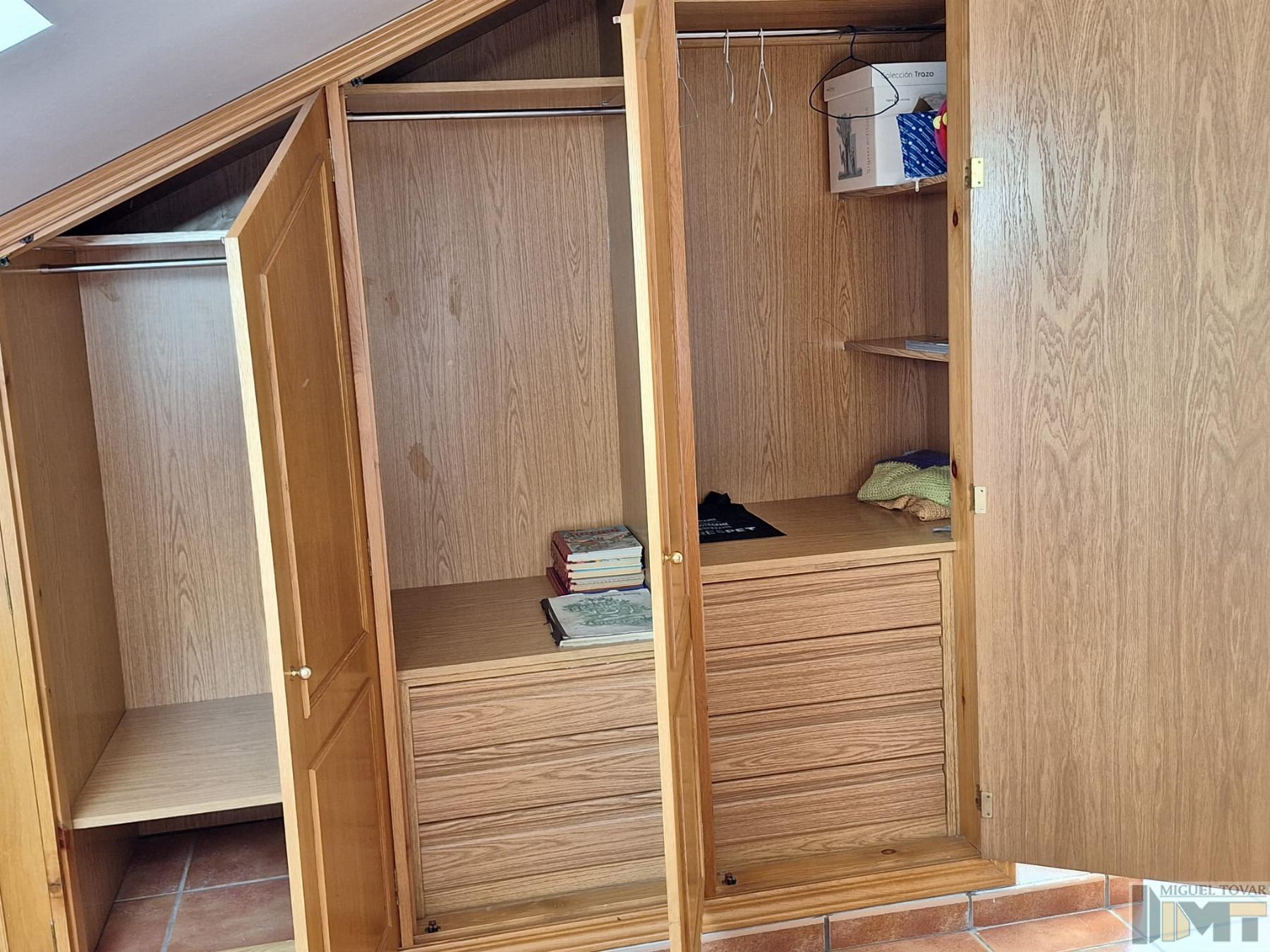 For sale of chalet in Espirdo