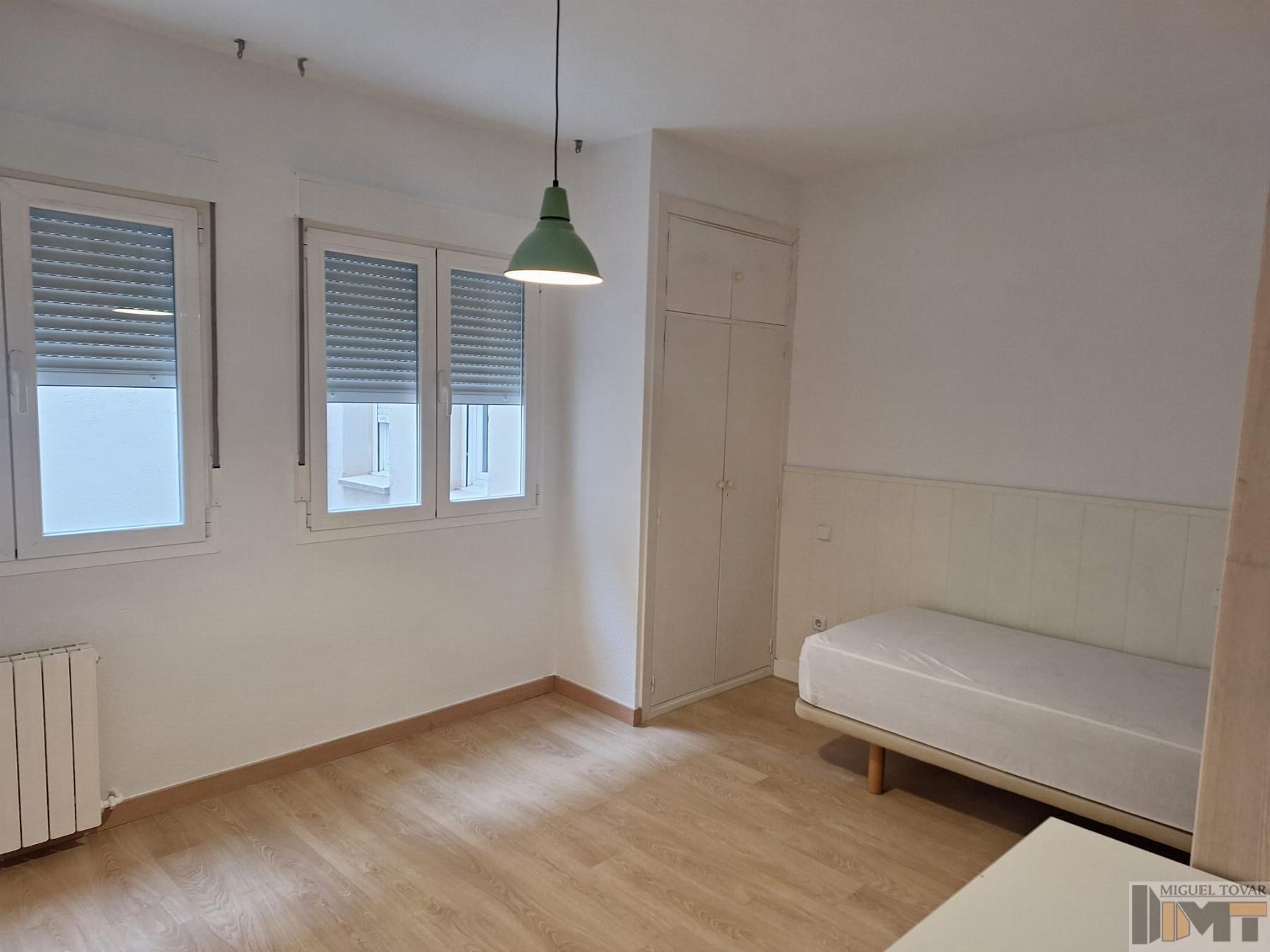 For rent of flat in Segovia
