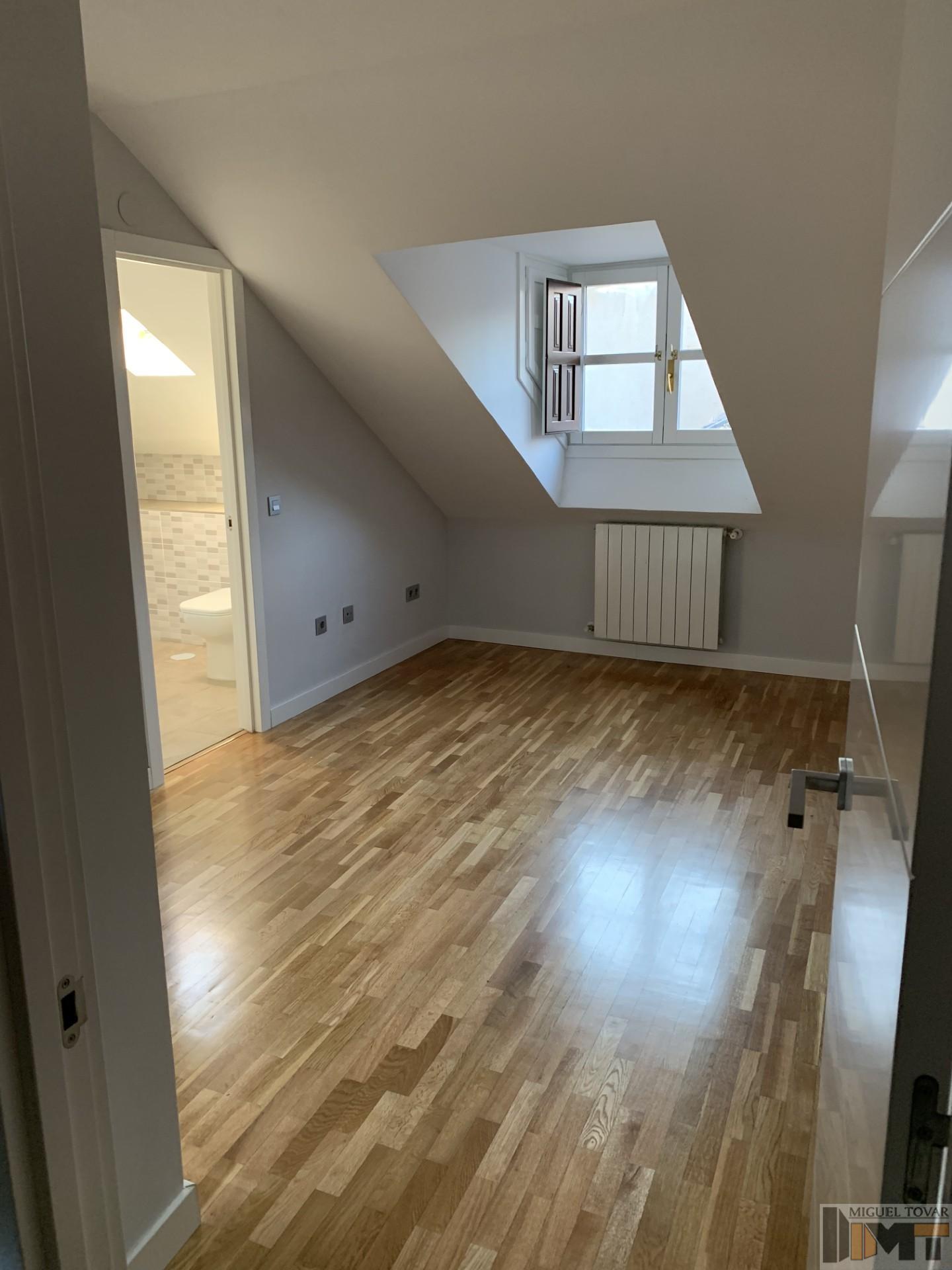 For rent of flat in Segovia