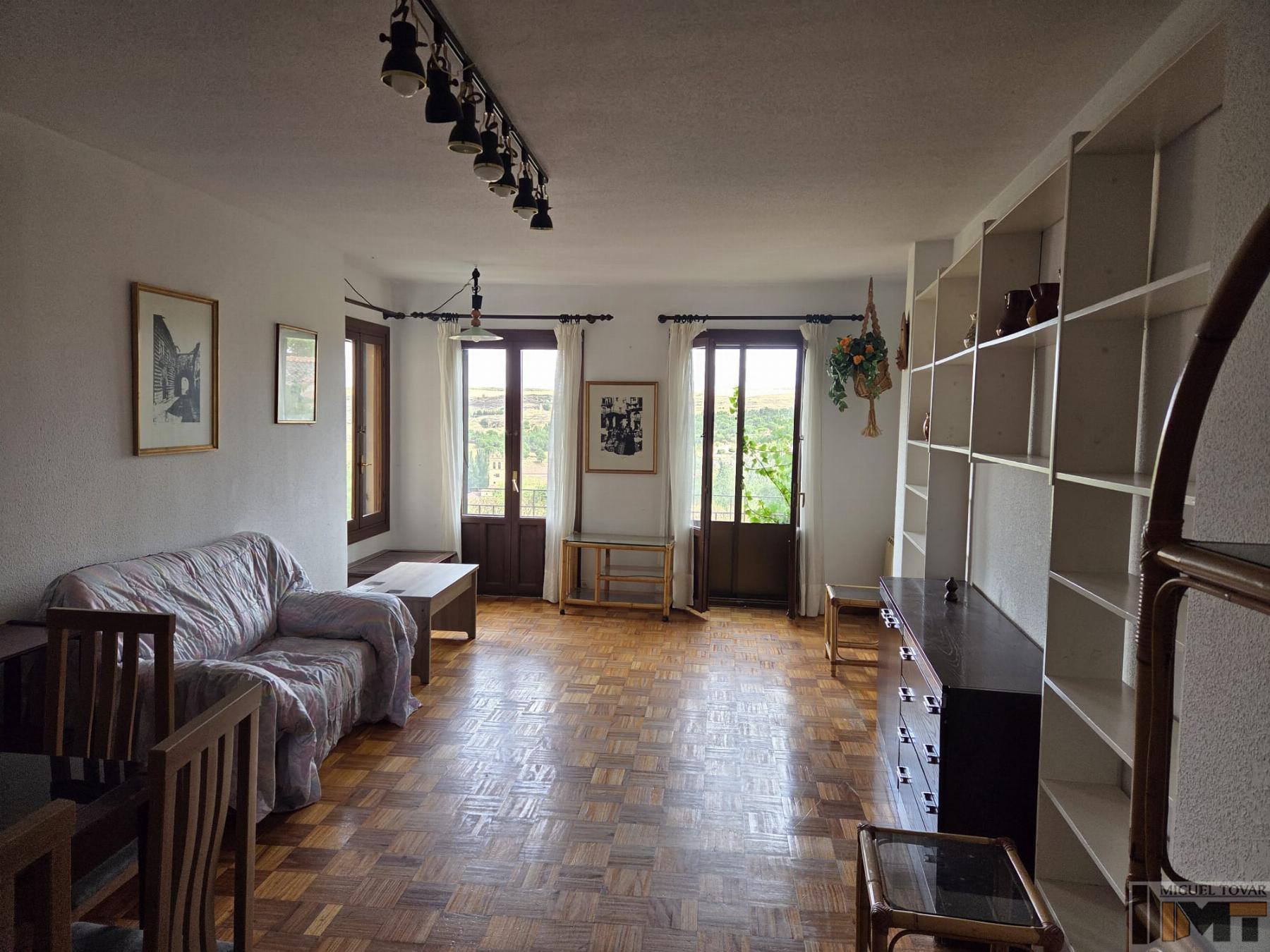 Venta de piso en Segovia