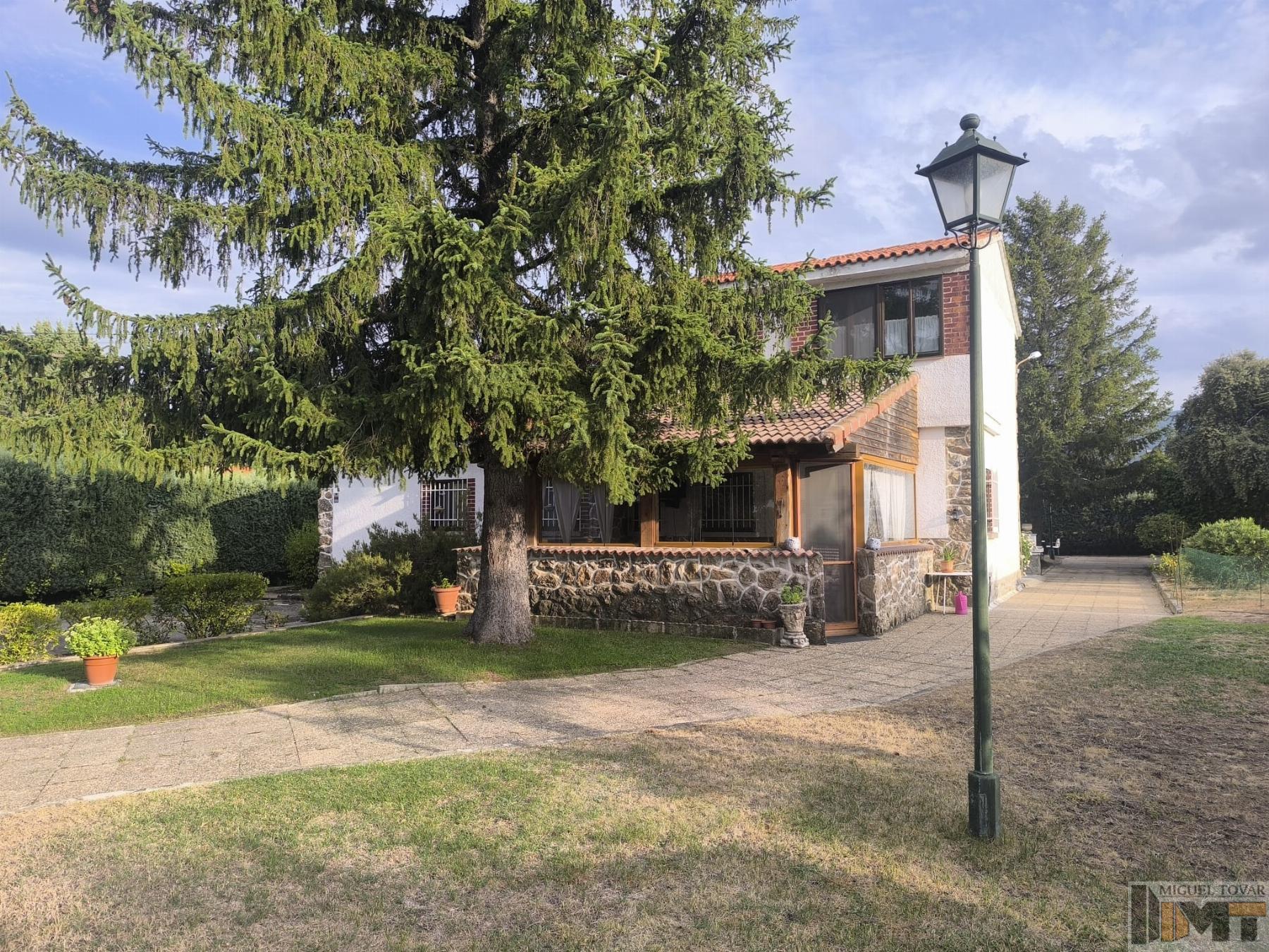 Venta de chalet en La Losa