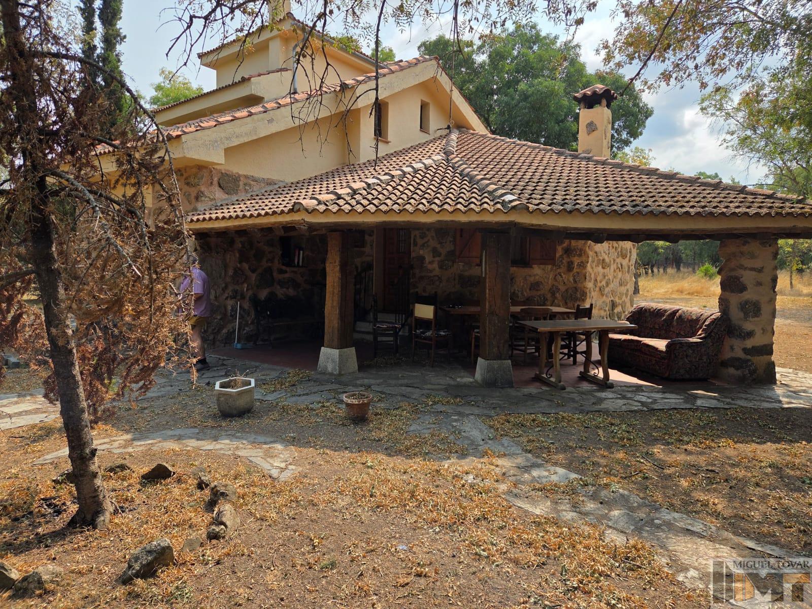 Venta de chalet en Pelayos del Arroyo