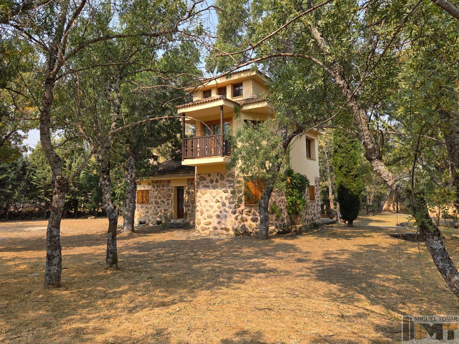 Venta de chalet en Pelayos del Arroyo