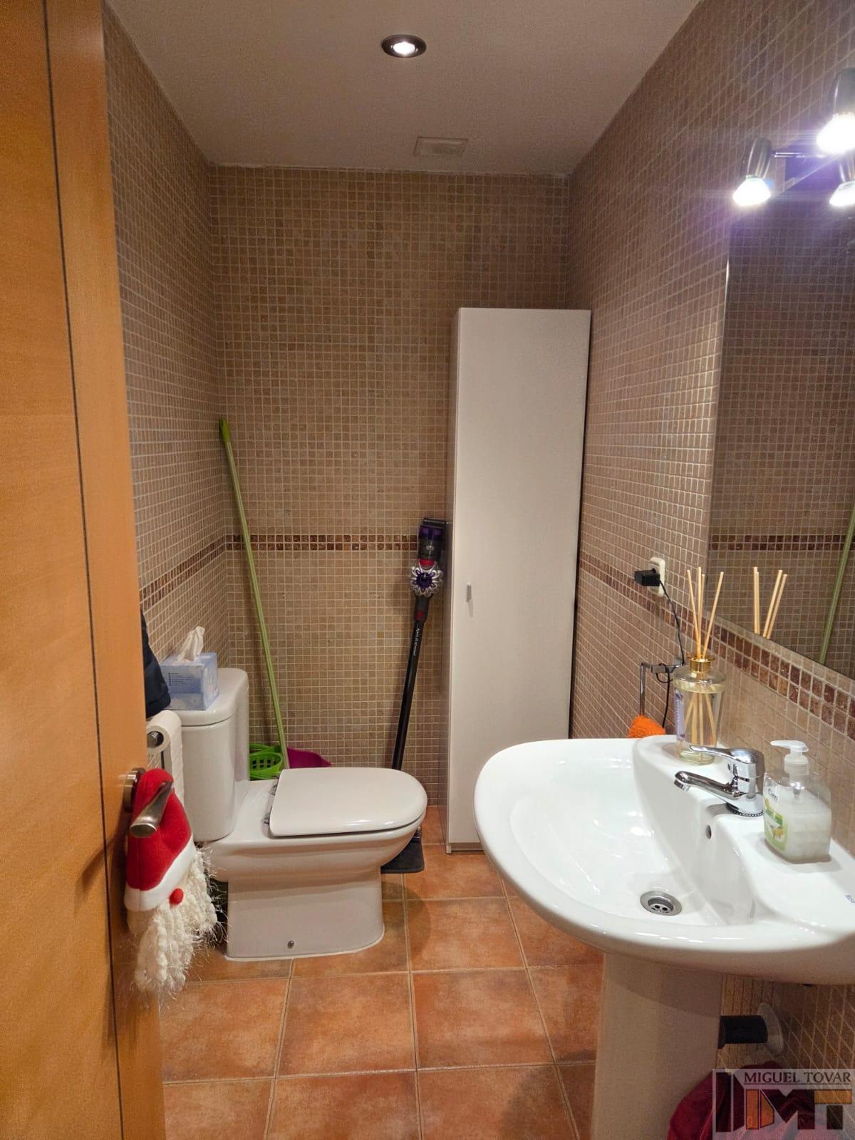 Venta de dúplex en Revenga