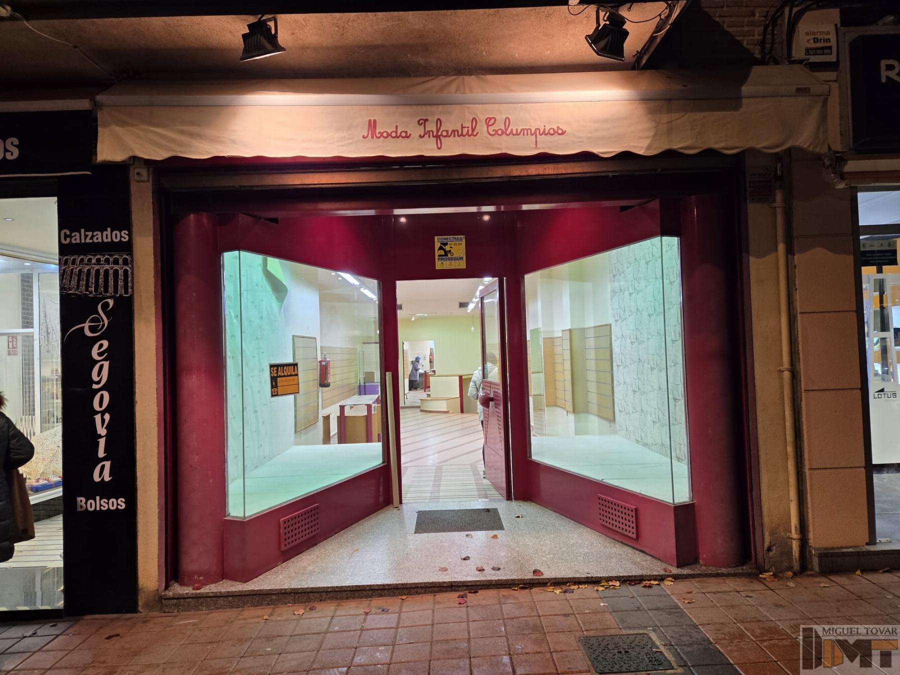 Venta de local en Segovia