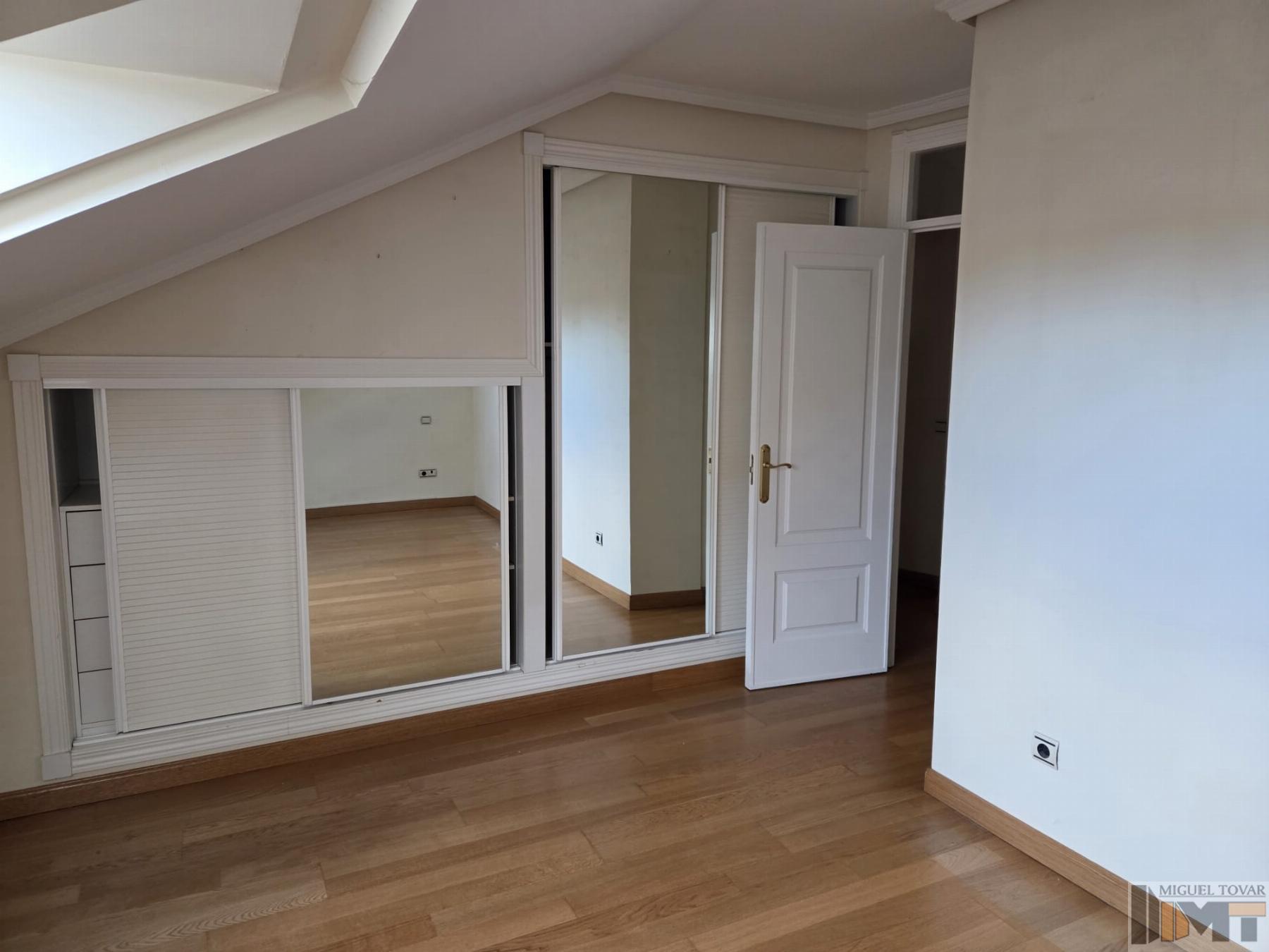 Venta de dúplex en Segovia