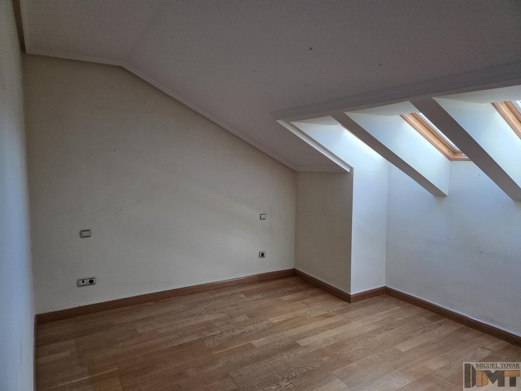 Venta de dúplex en Segovia