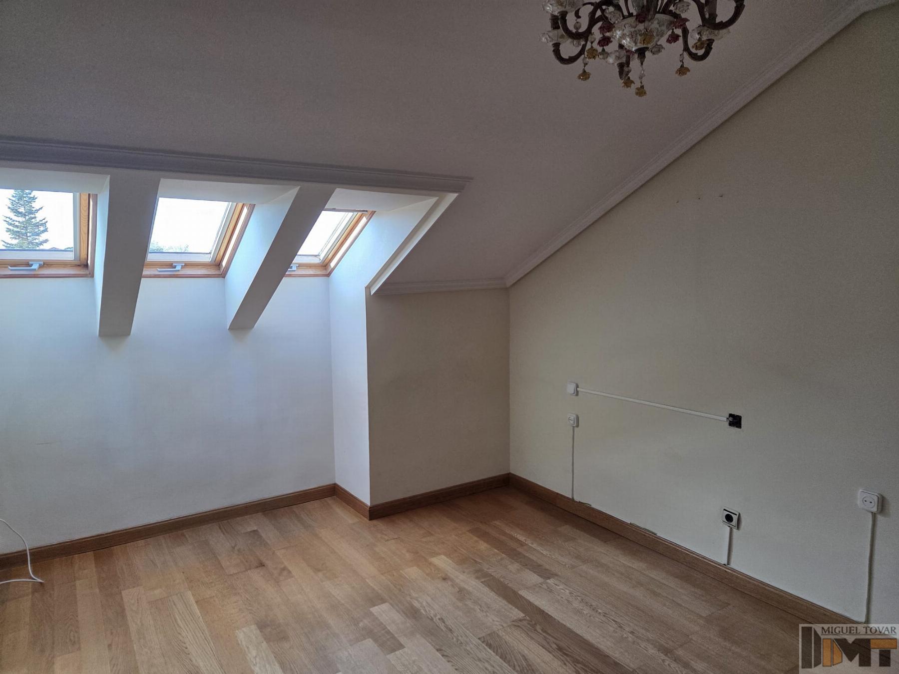 Venta de dúplex en Segovia