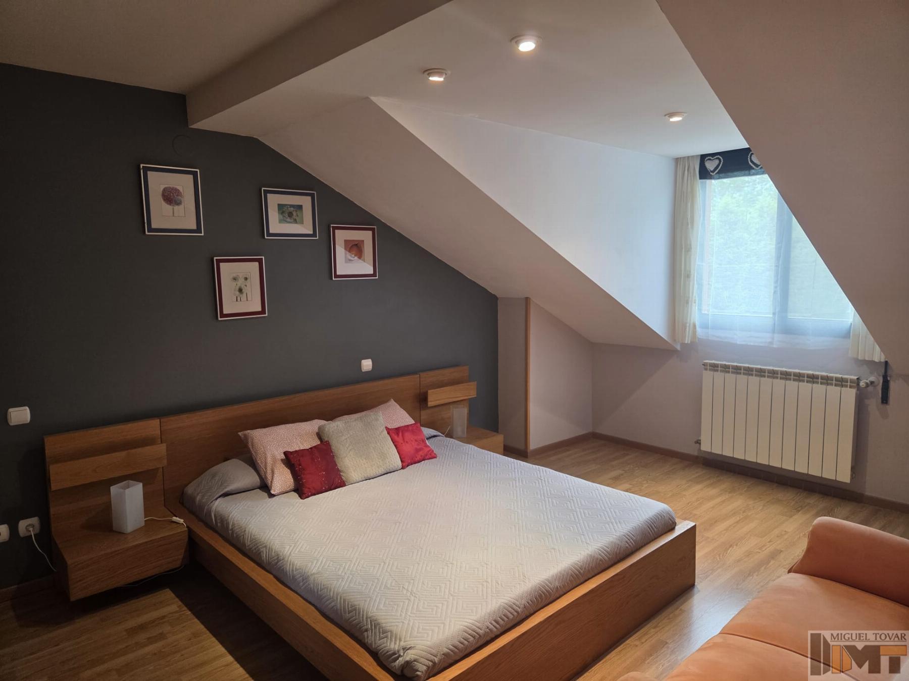Venta de apartamento en Bernuy de Porreros