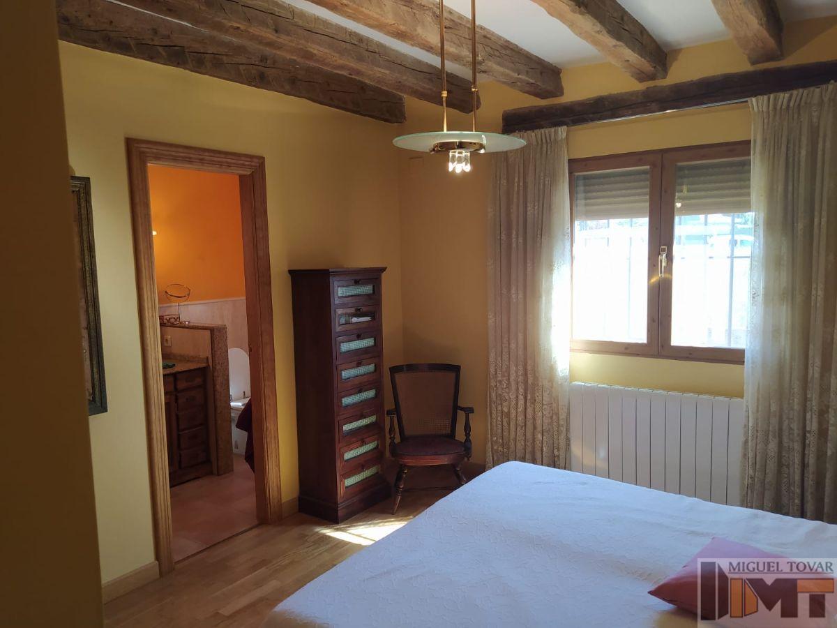 Venta de chalet en Torrecaballeros