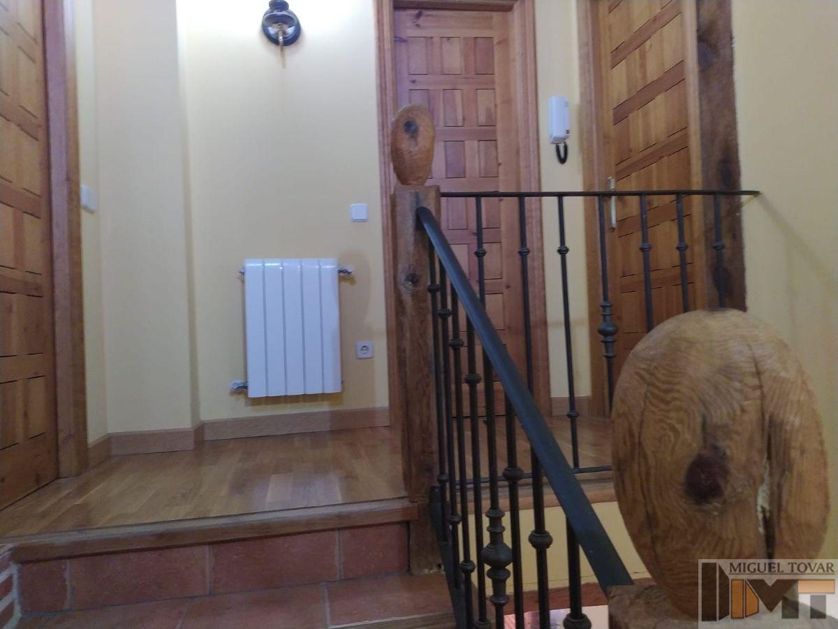 For sale of chalet in Torrecaballeros