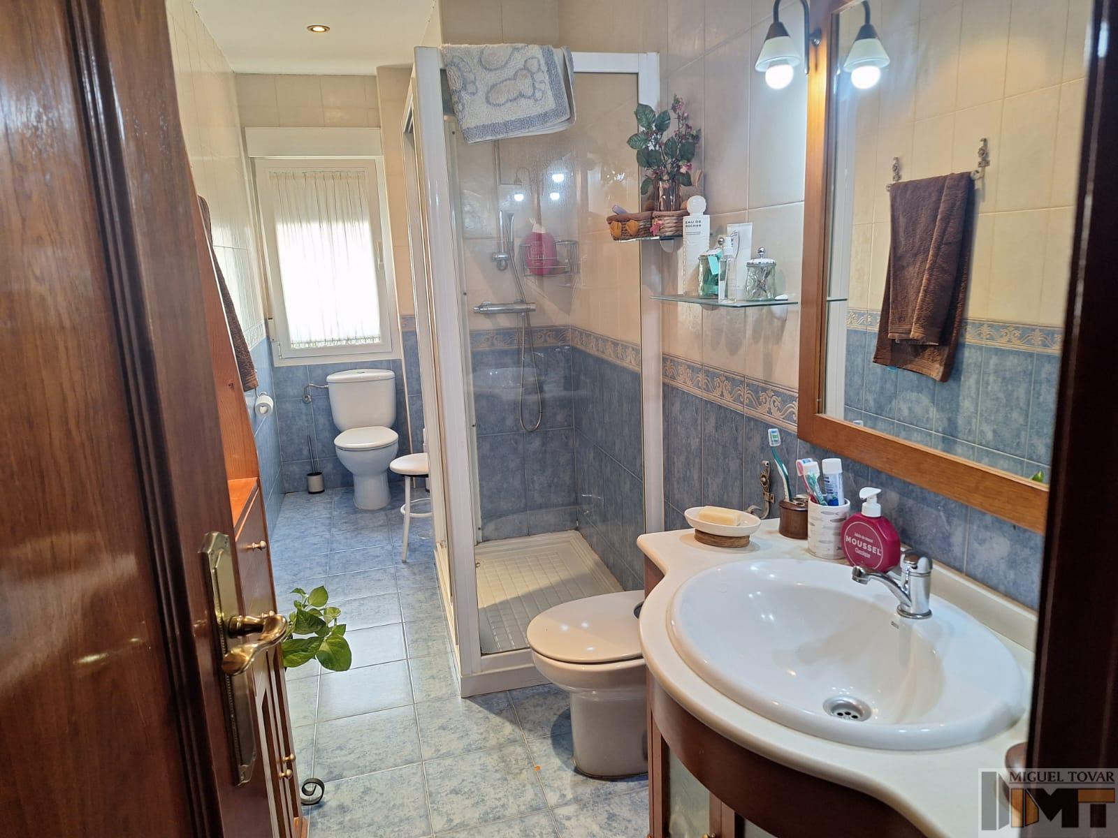 For sale of flat in Segovia