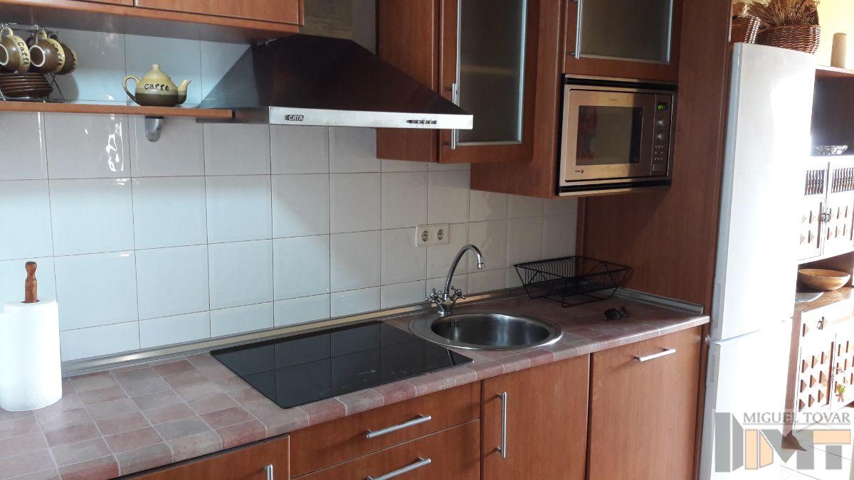 For sale of flat in Torrecaballeros