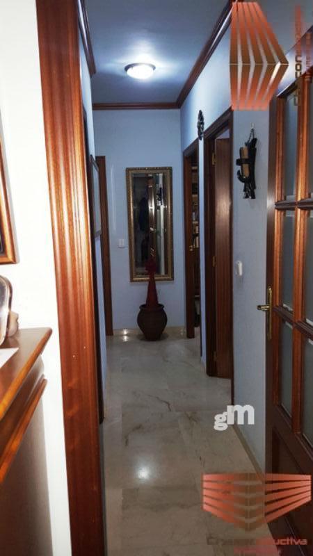 For sale of flat in Morón de la Frontera