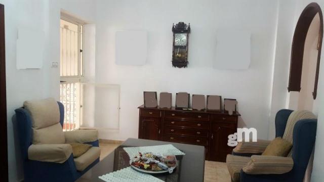 For sale of house in Morón de la Frontera