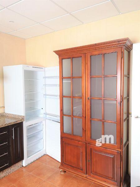 For sale of flat in Morón de la Frontera