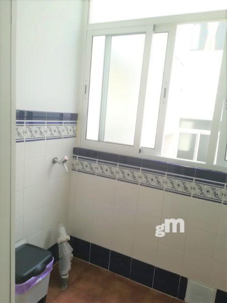 For sale of flat in Morón de la Frontera