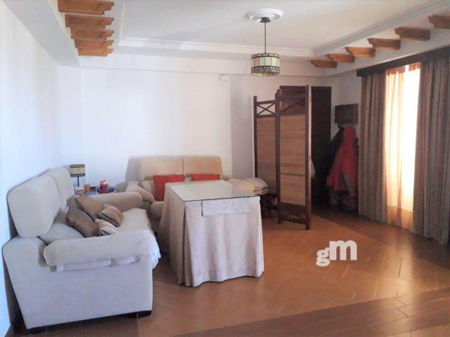 For sale of flat in Morón de la Frontera