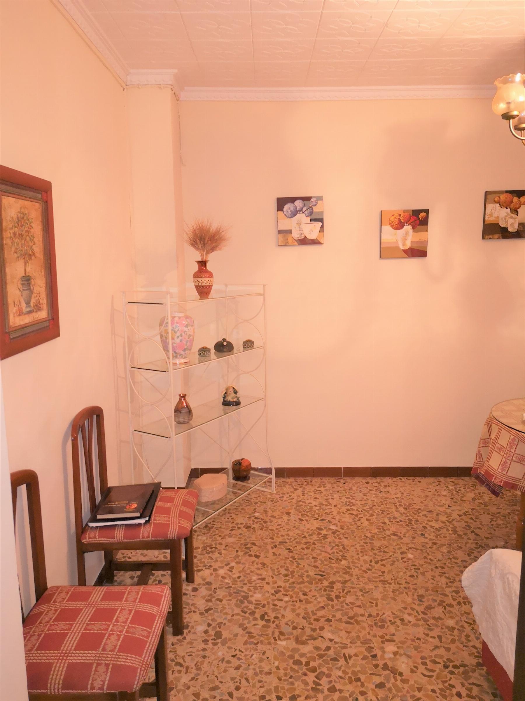 For sale of flat in Morón de la Frontera