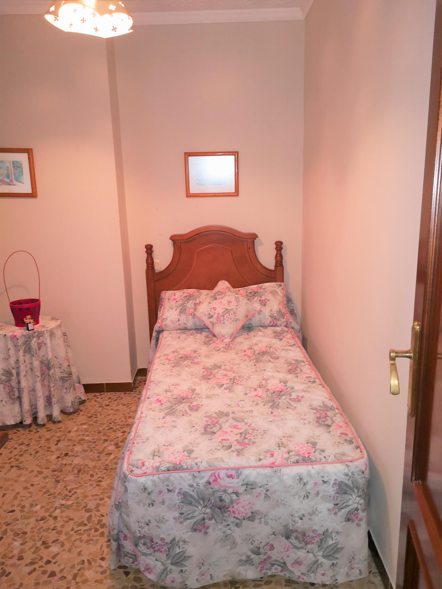 For sale of flat in Morón de la Frontera