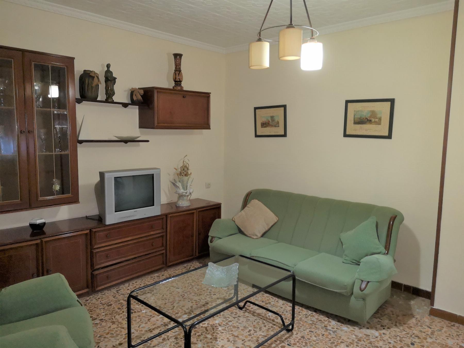 For sale of flat in Morón de la Frontera