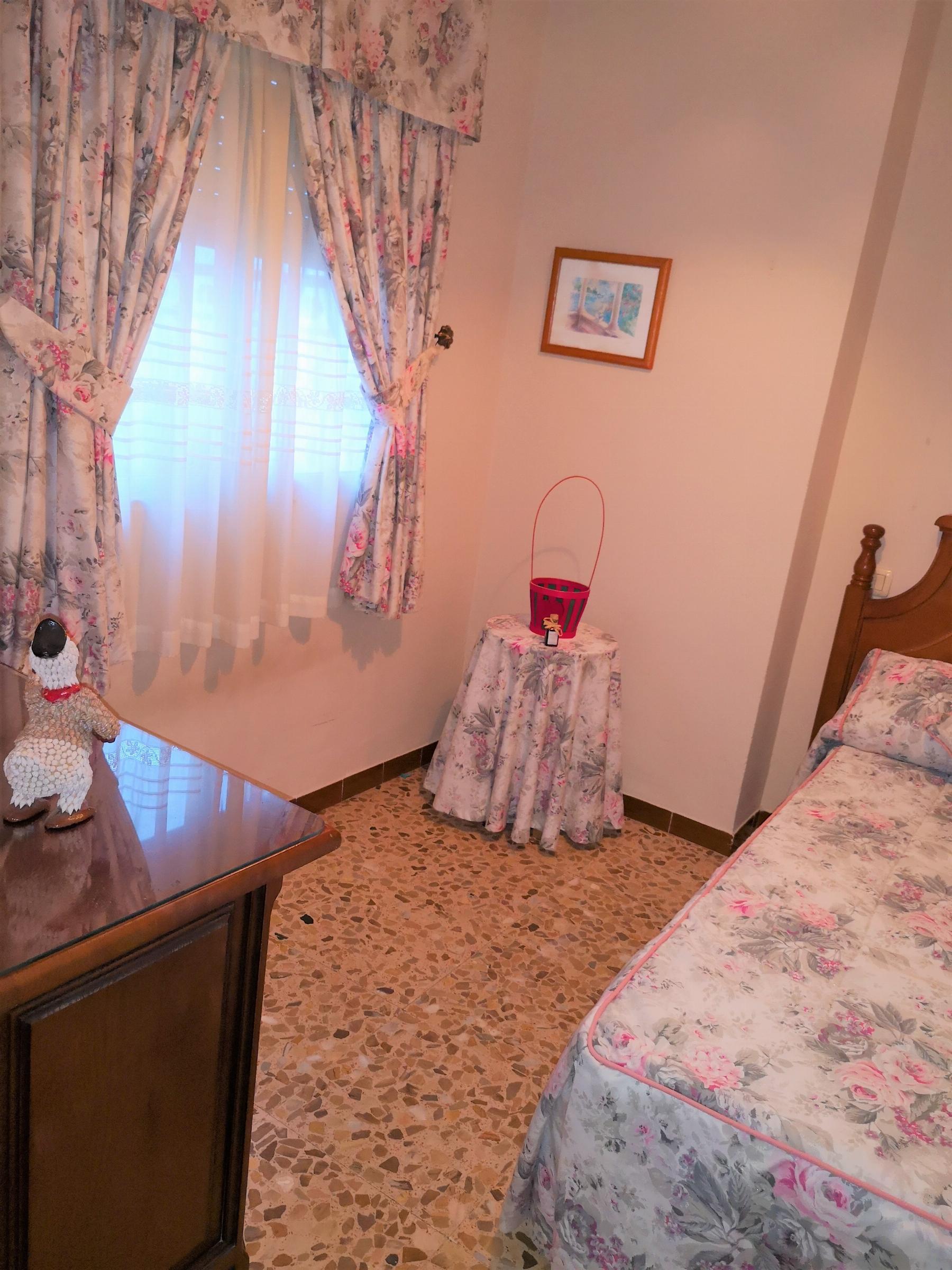 For sale of flat in Morón de la Frontera