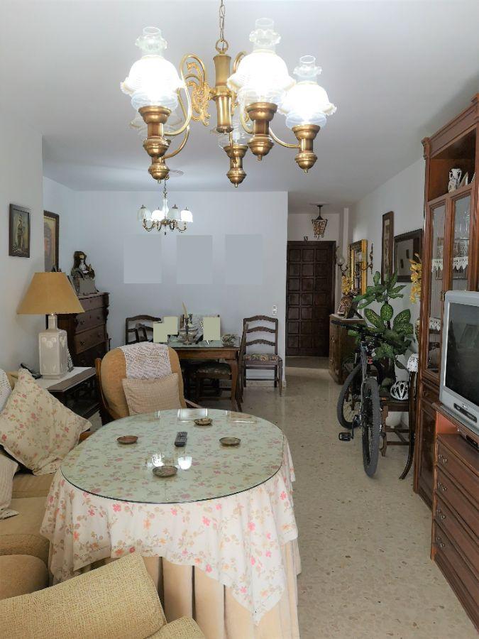 For sale of flat in Morón de la Frontera