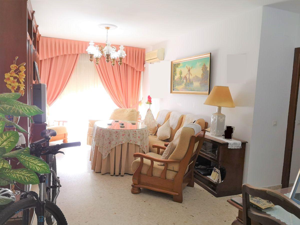 For sale of flat in Morón de la Frontera