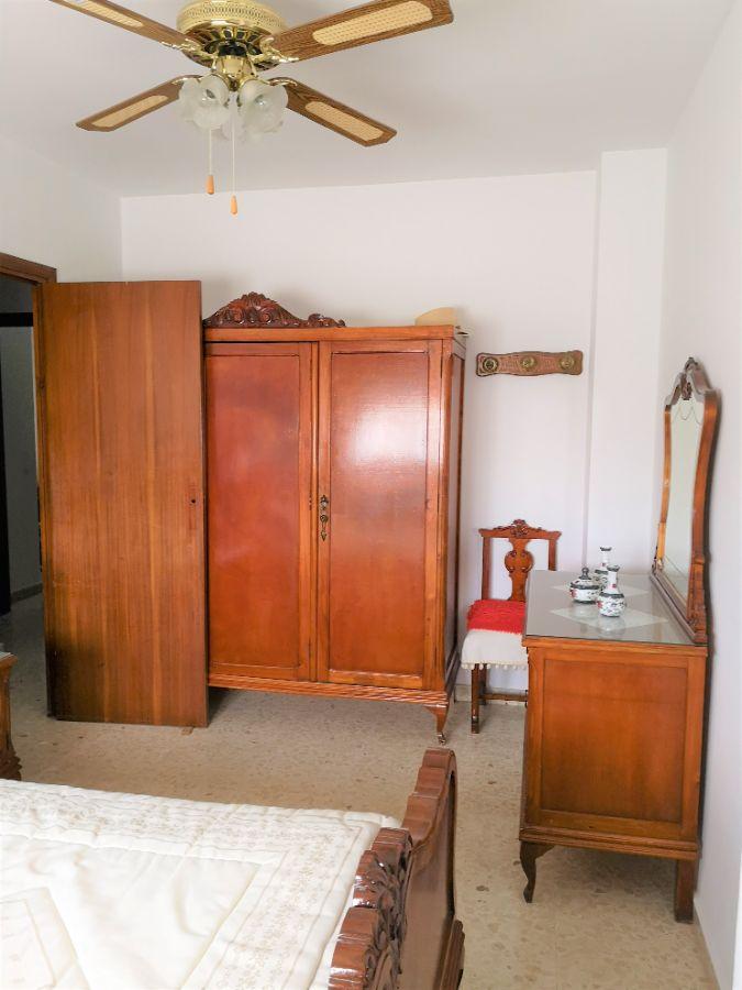 For sale of flat in Morón de la Frontera