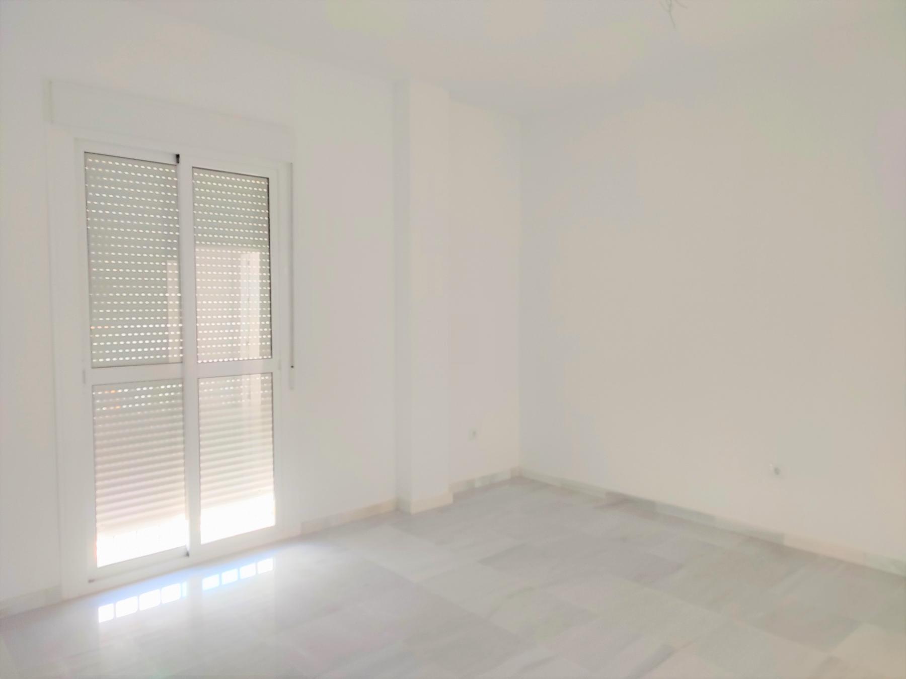 For sale of flat in Morón de la Frontera