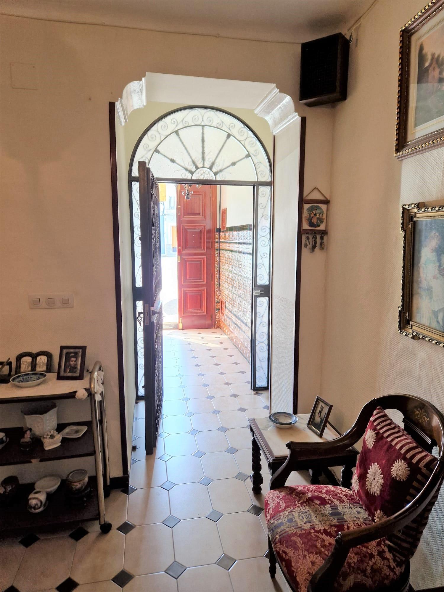 For sale of house in Morón de la Frontera