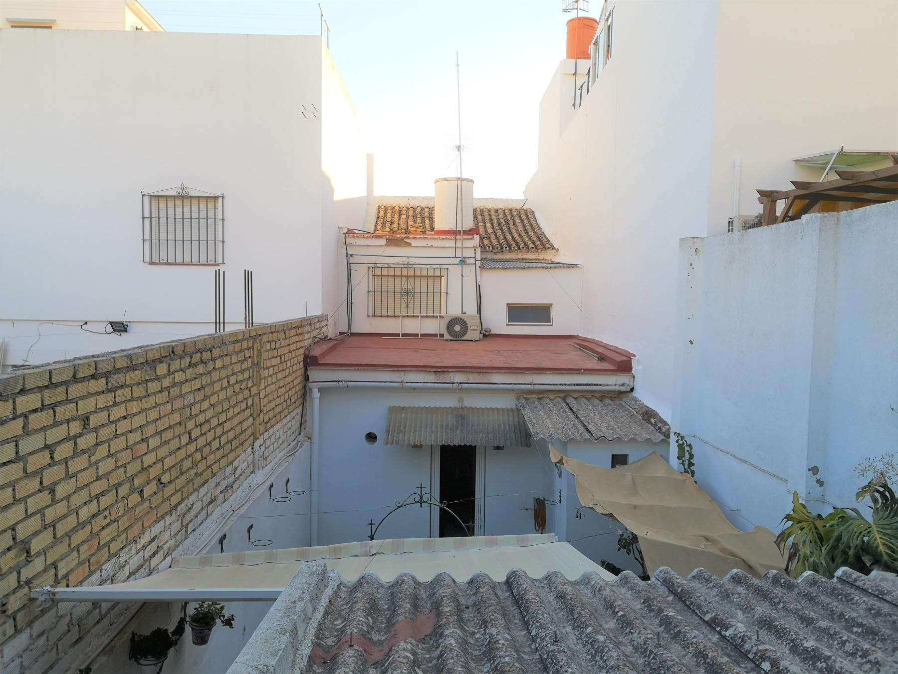 For sale of house in Morón de la Frontera