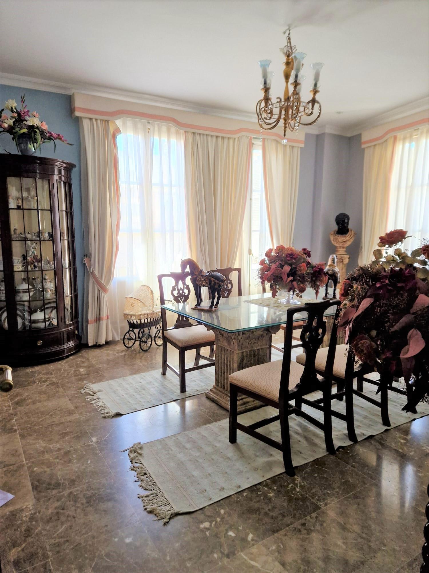 For sale of flat in Morón de la Frontera