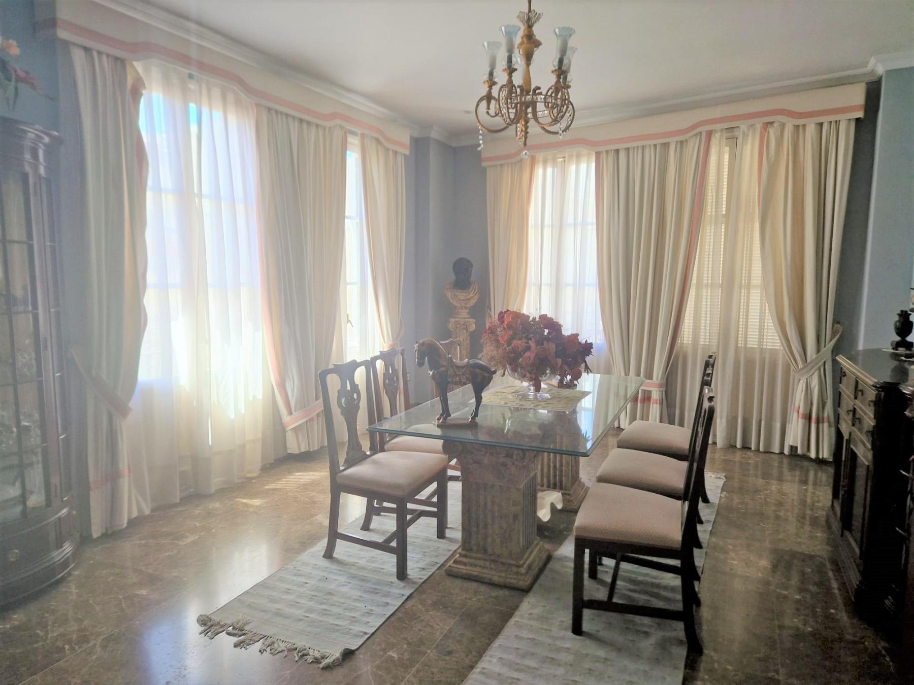 For sale of flat in Morón de la Frontera