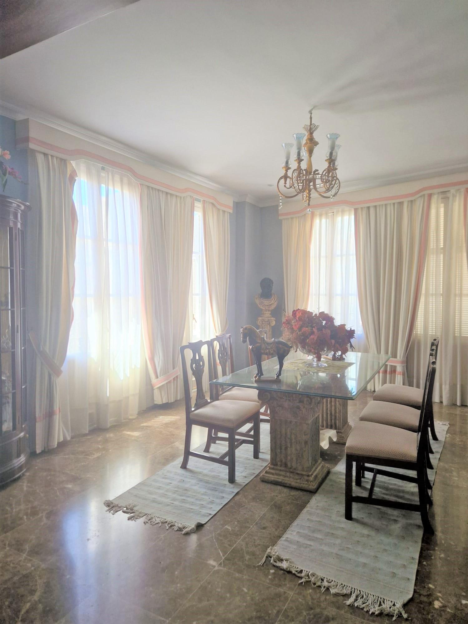 For sale of flat in Morón de la Frontera