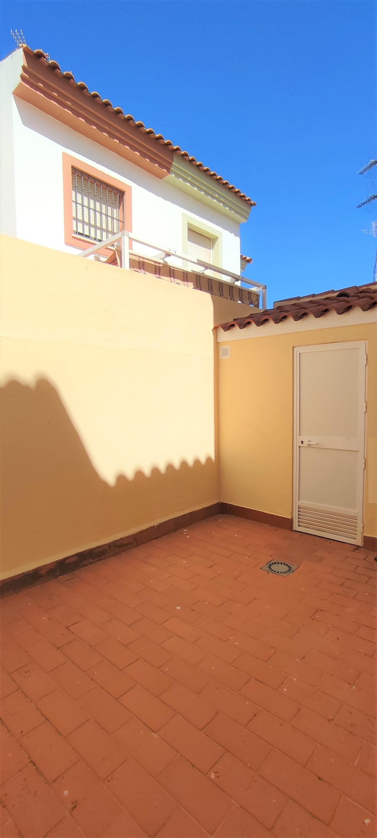 For sale of house in Morón de la Frontera