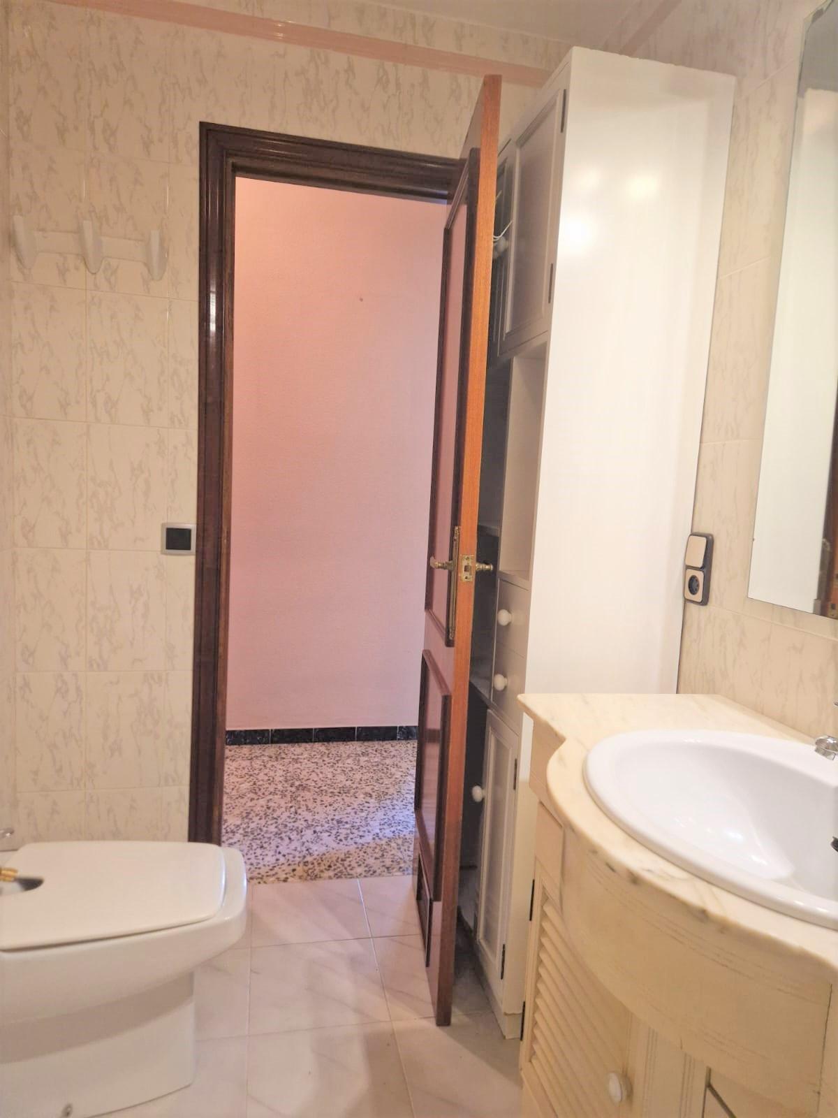 For sale of flat in Morón de la Frontera