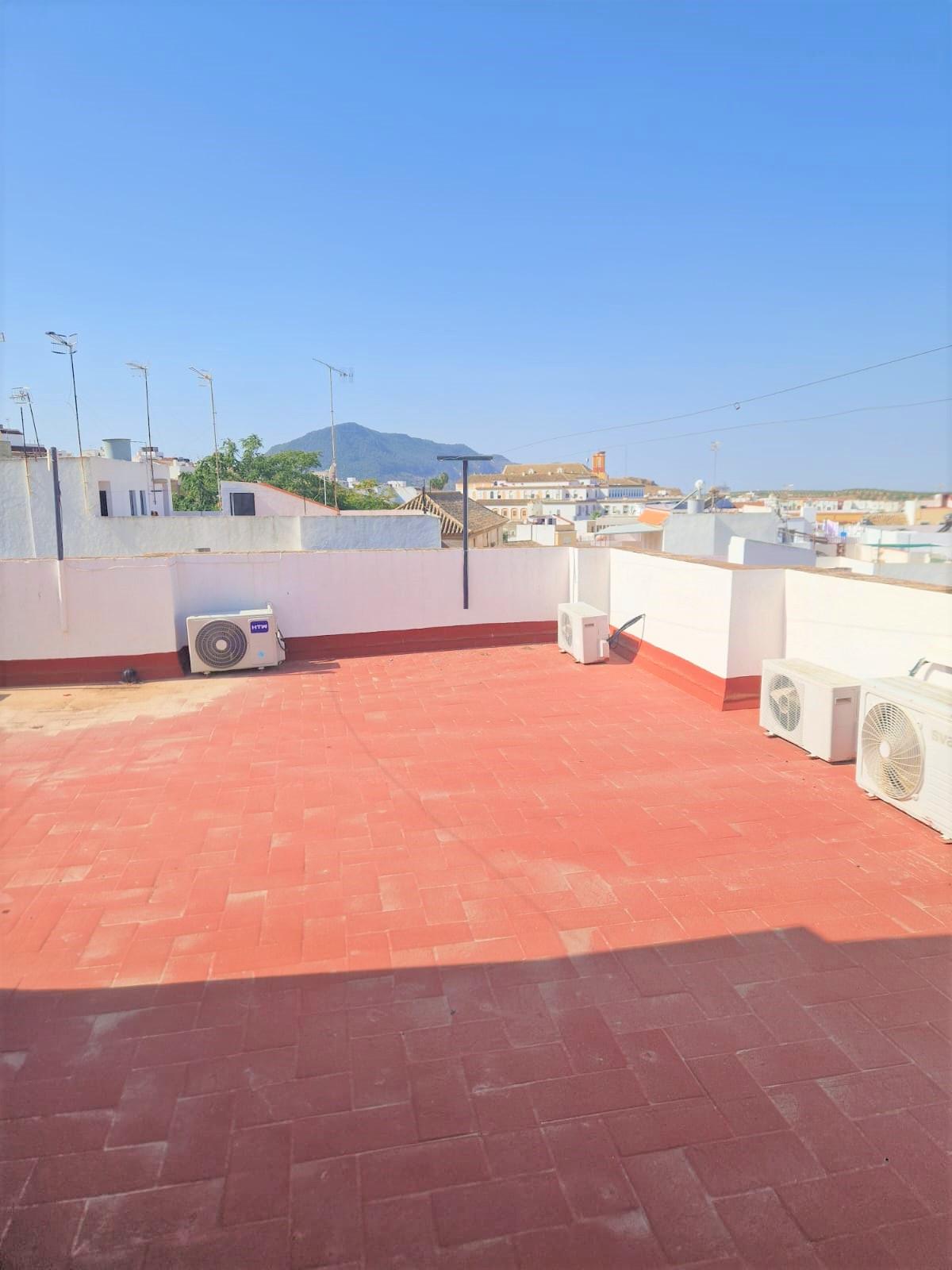 For sale of flat in Morón de la Frontera