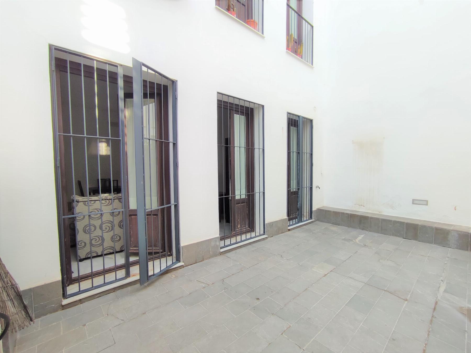 For sale of flat in Morón de la Frontera