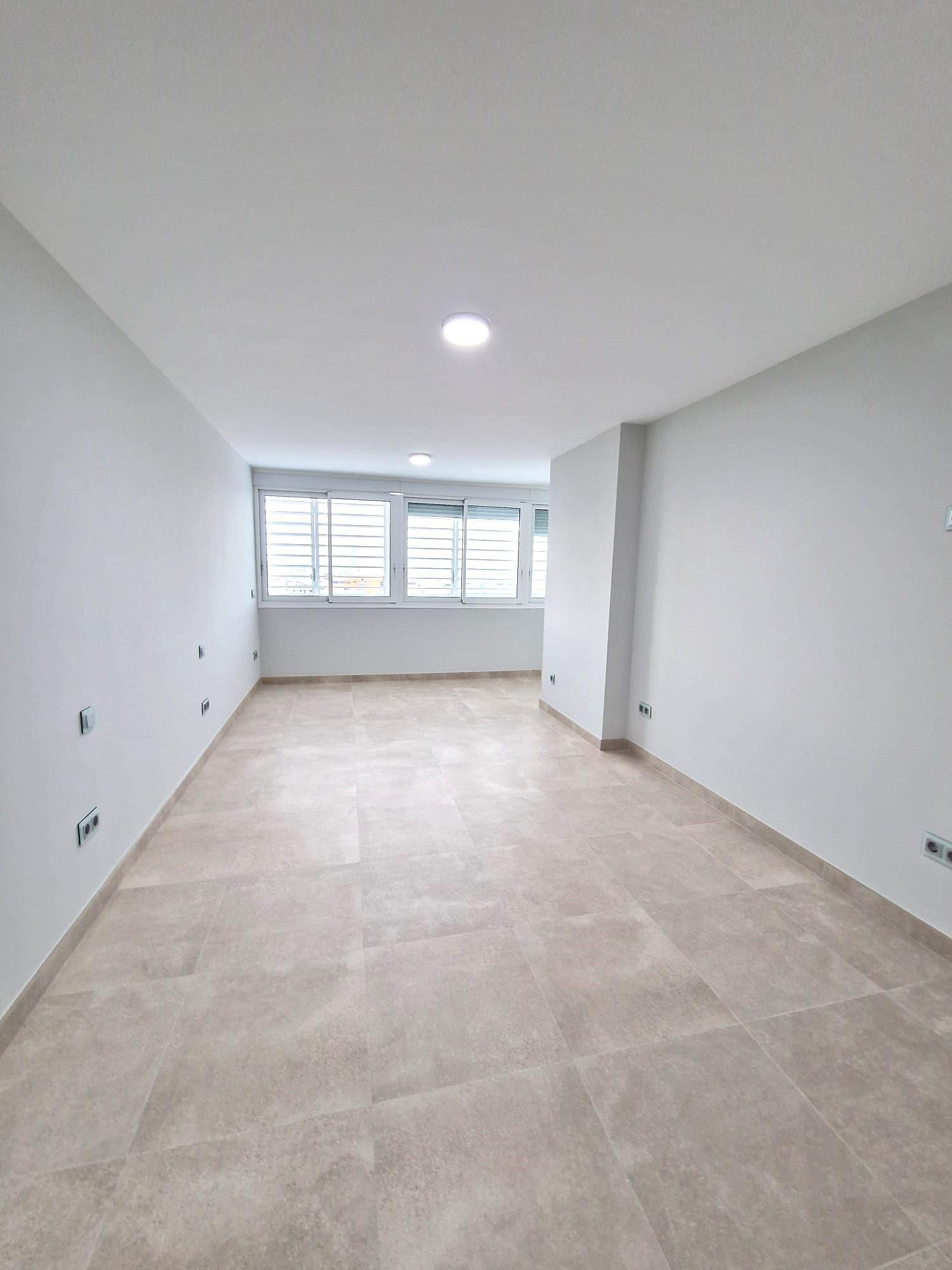 For sale of flat in Sevilla