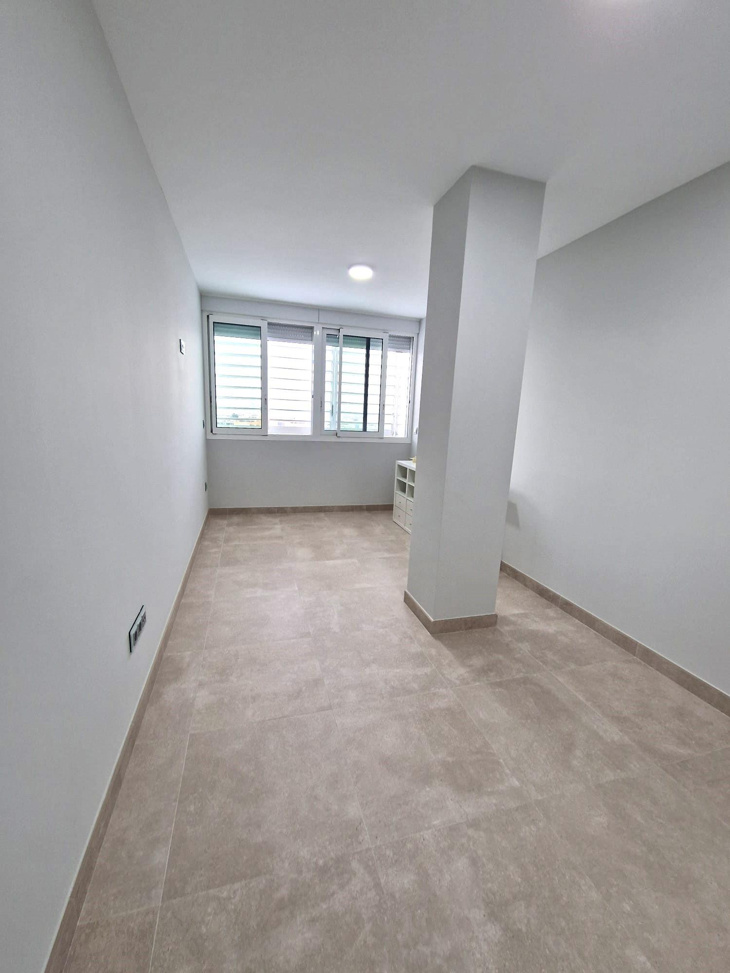 For sale of flat in Sevilla