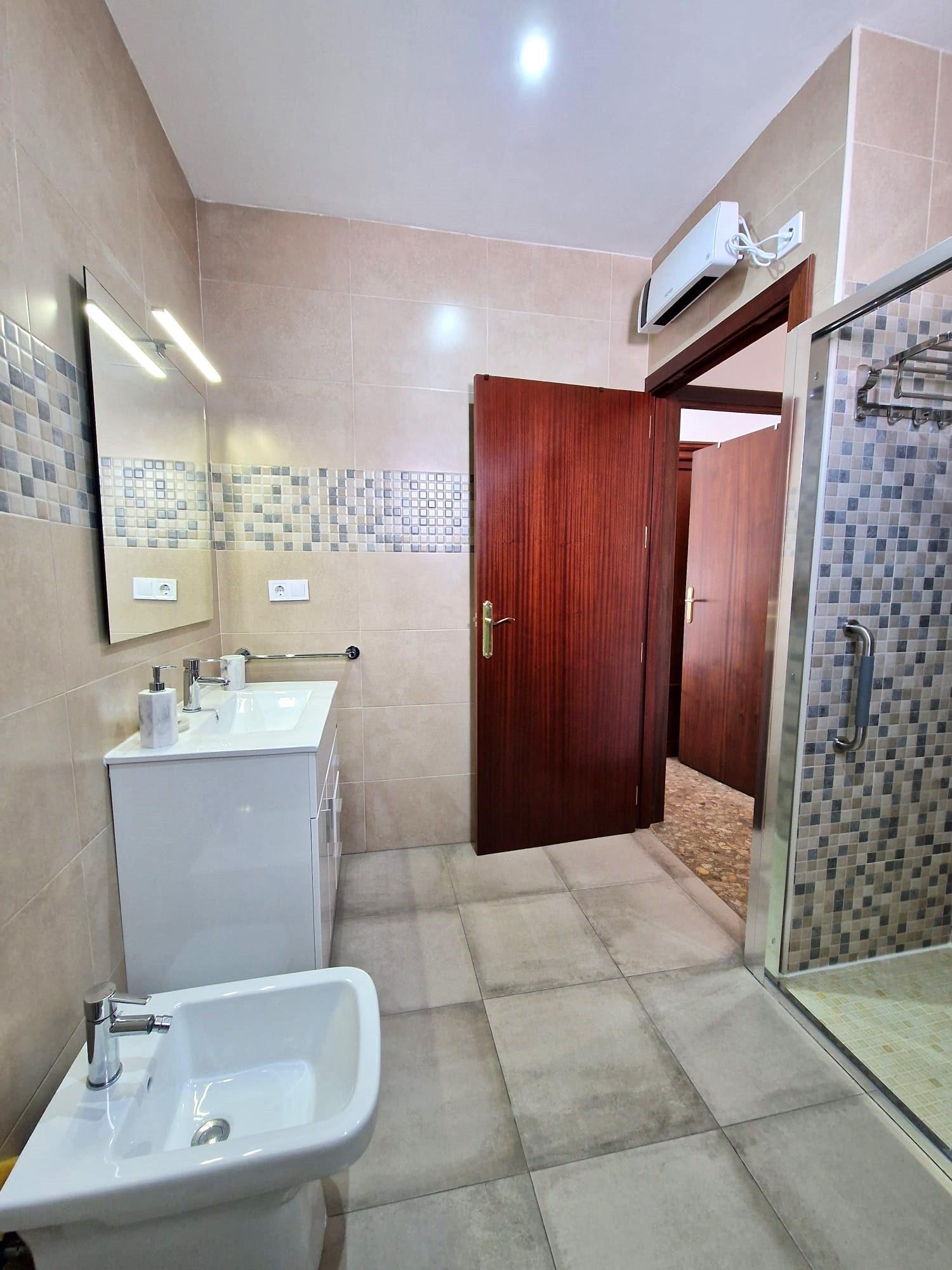 For sale of flat in Morón de la Frontera