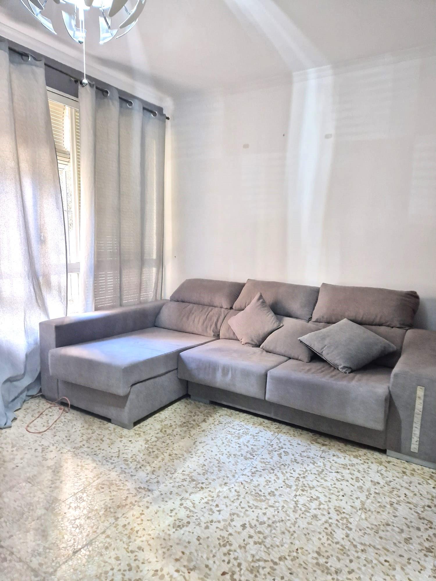 For sale of flat in Morón de la Frontera