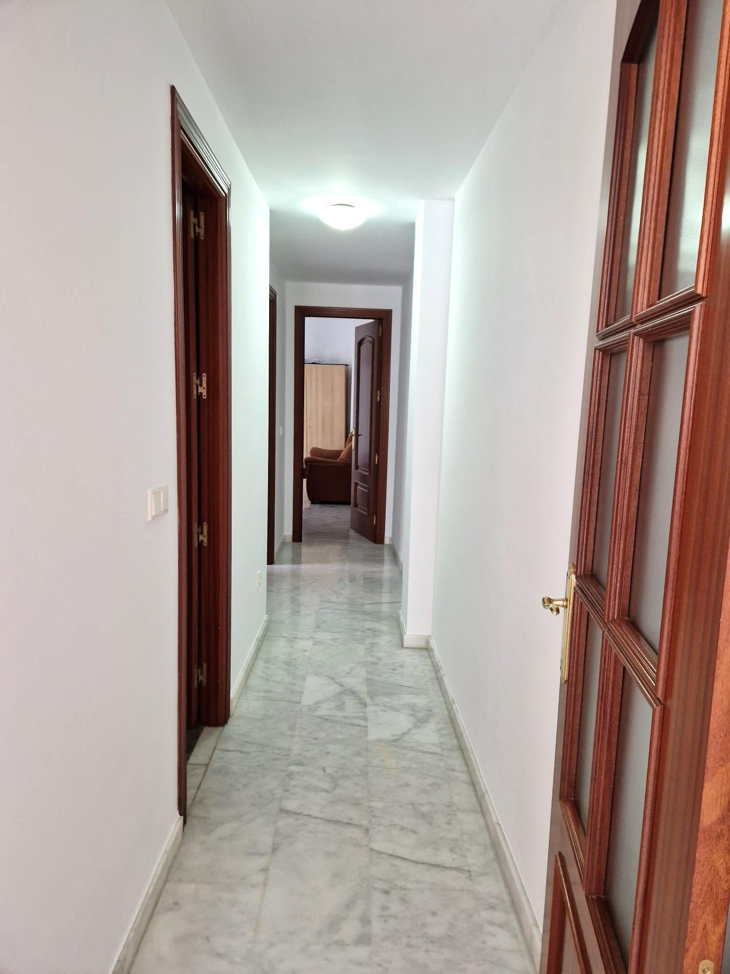 For sale of flat in Morón de la Frontera