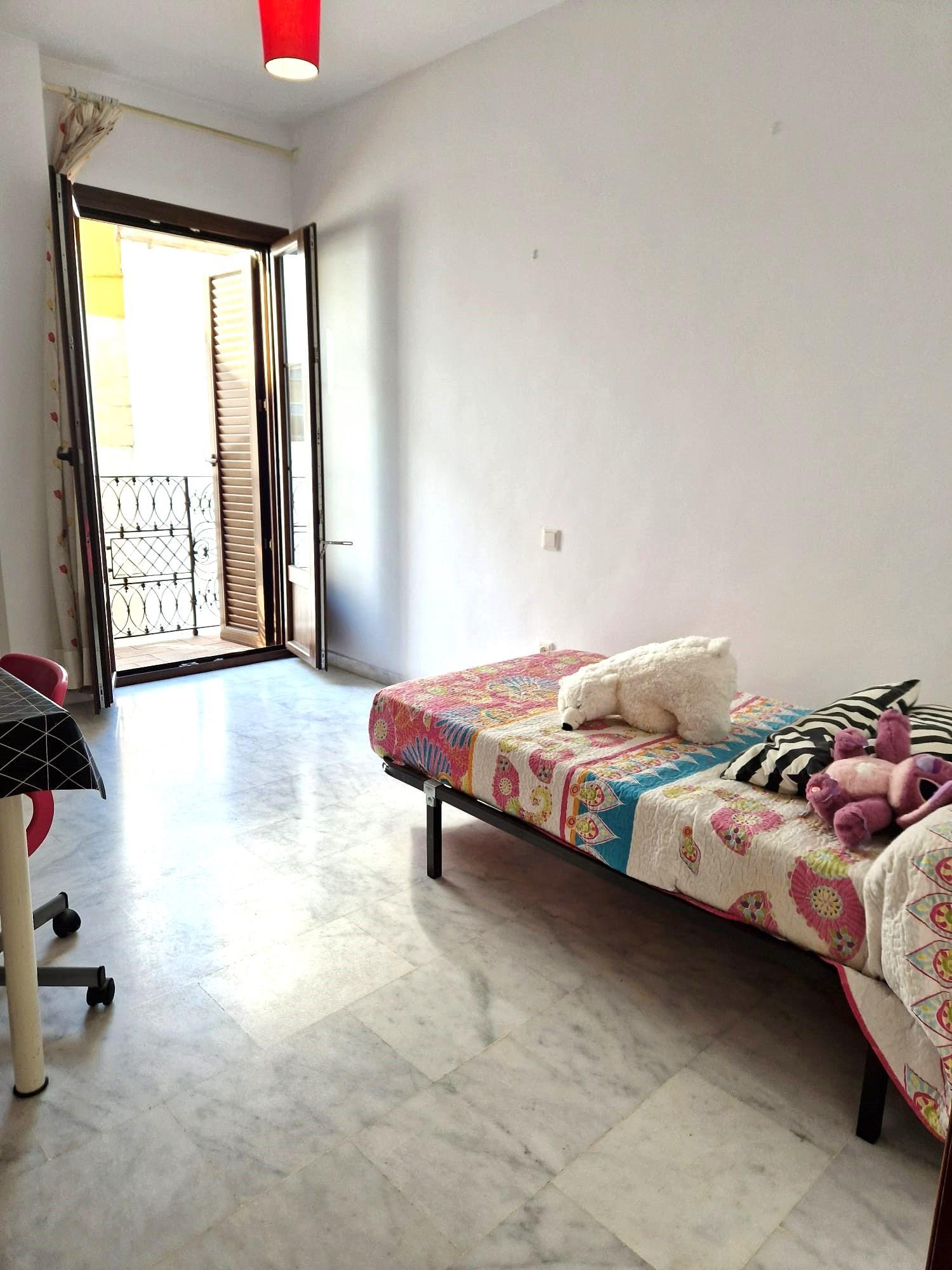 For sale of flat in Morón de la Frontera