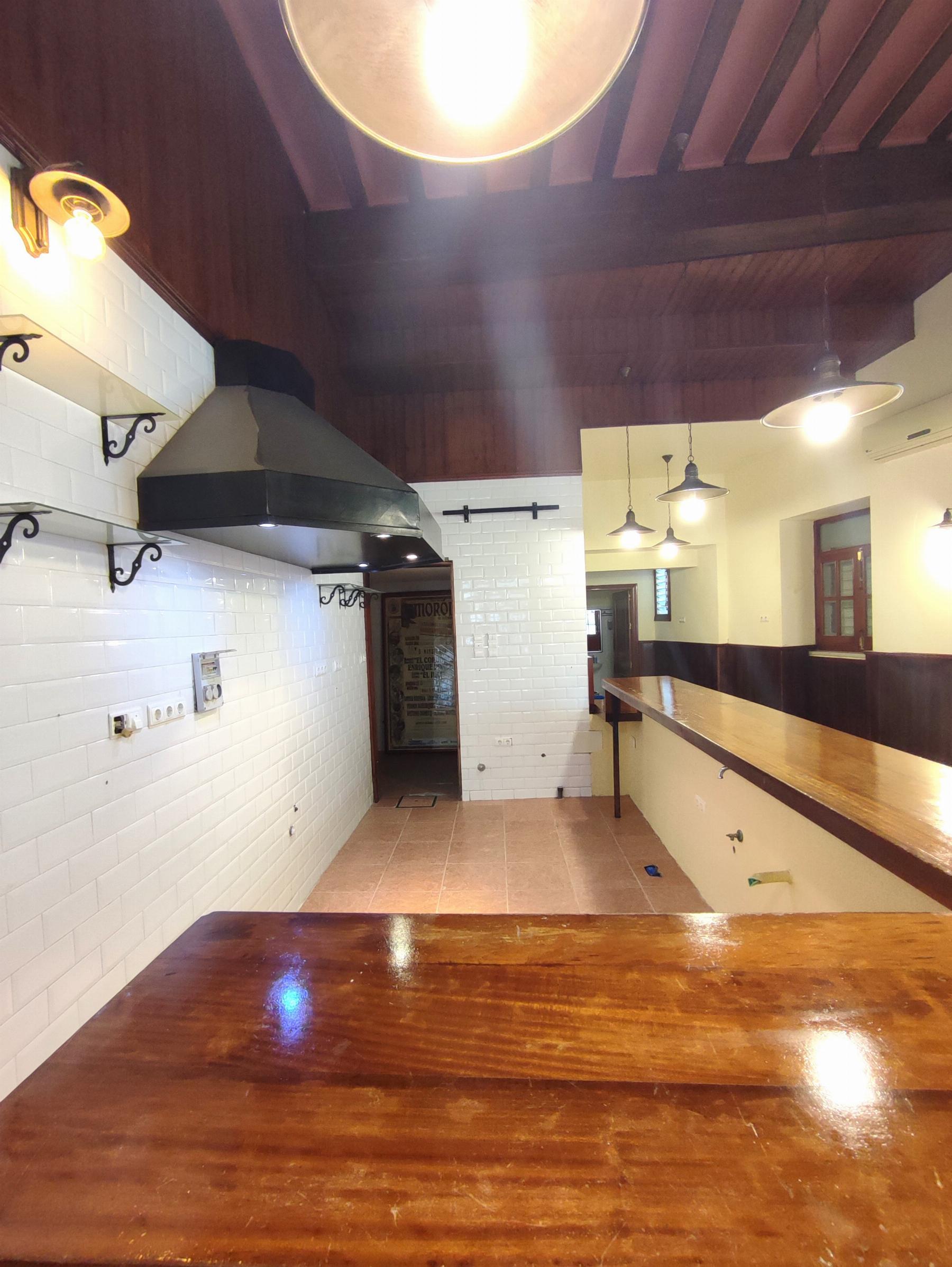 Venta de local comercial en Morón de la Frontera