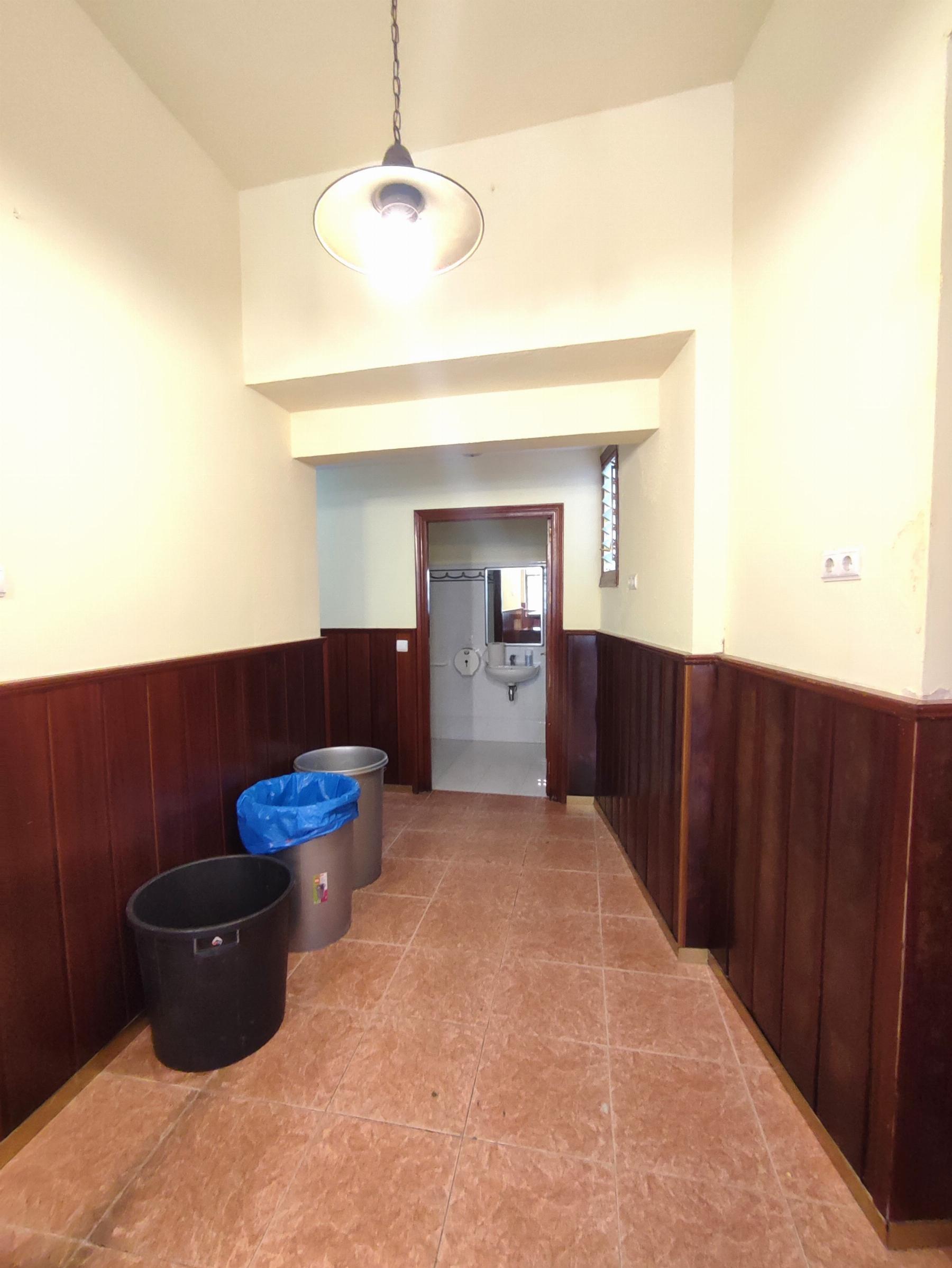 Venta de local comercial en Morón de la Frontera