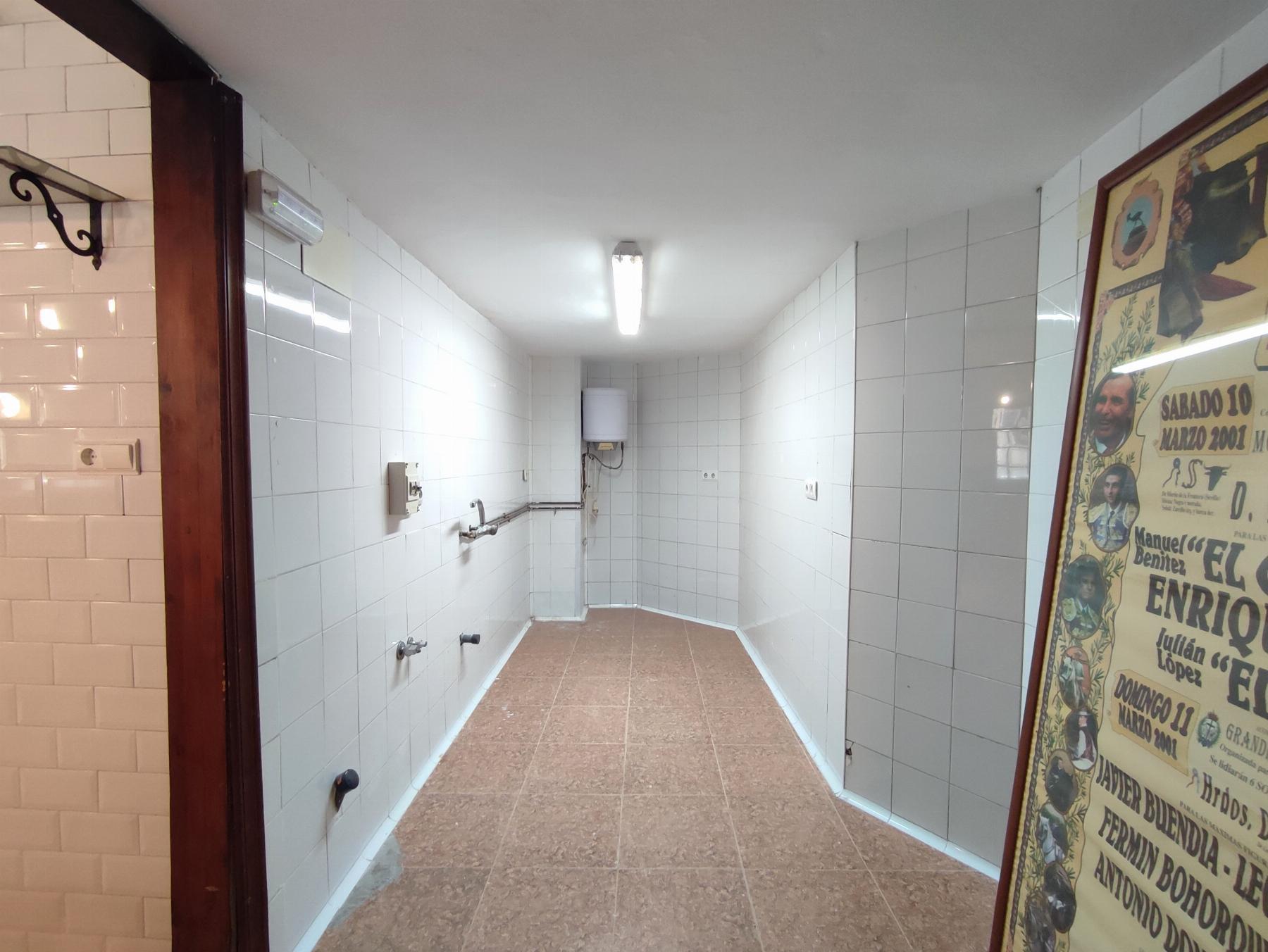Venta de local comercial en Morón de la Frontera