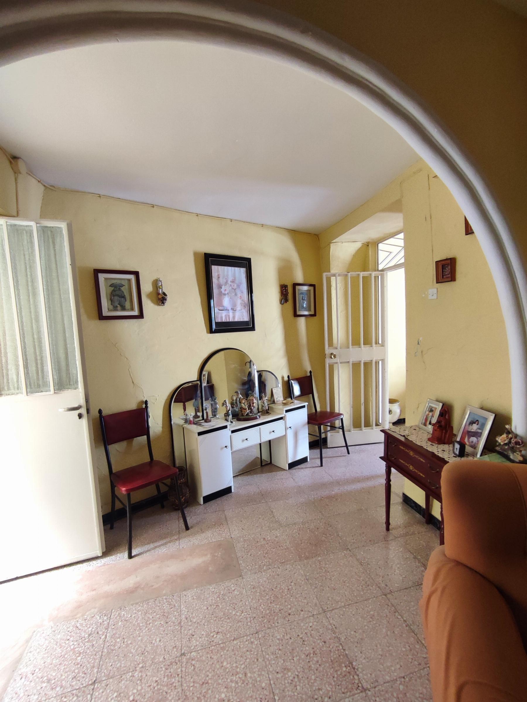For sale of house in Morón de la Frontera